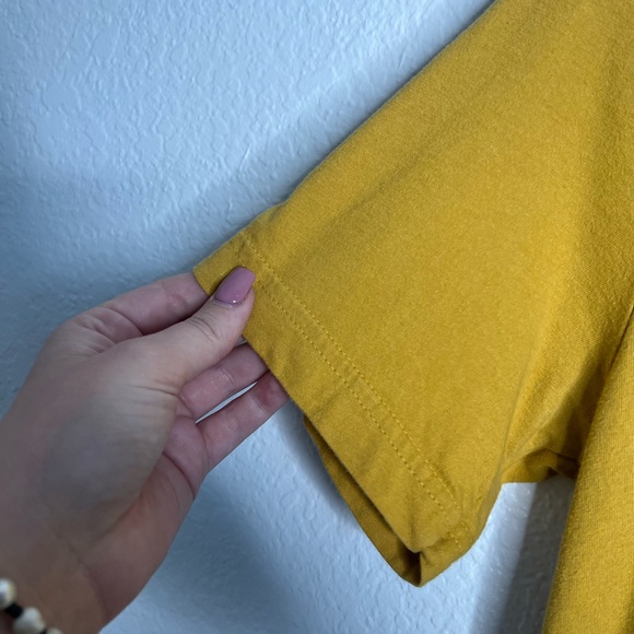 Vexil Mustard Buffalo Western Graphic Tee Size Small - Picture 3 of 5